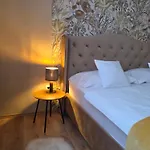 Kata Belvarosi Appartement