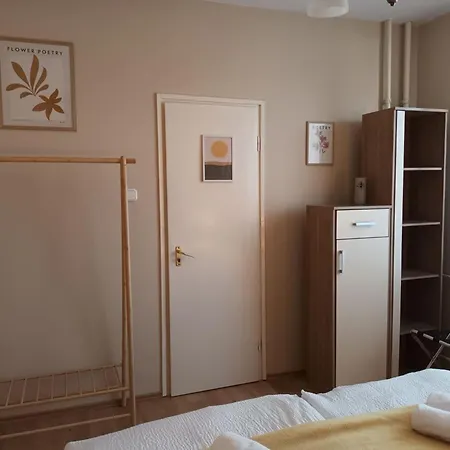 Kata Belvarosi Διαμέρισμα Veszprém