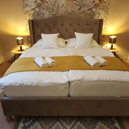 Apartment Kata Belvarosi