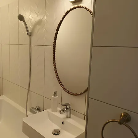 Kata Belvarosi * Veszprém